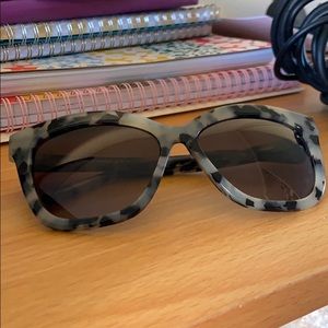 Banana republic sun glasses